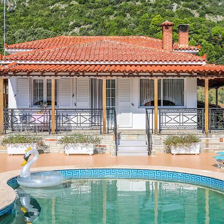 Villa Mitzelos Moni Evaggelistrias Екстер'єр фото